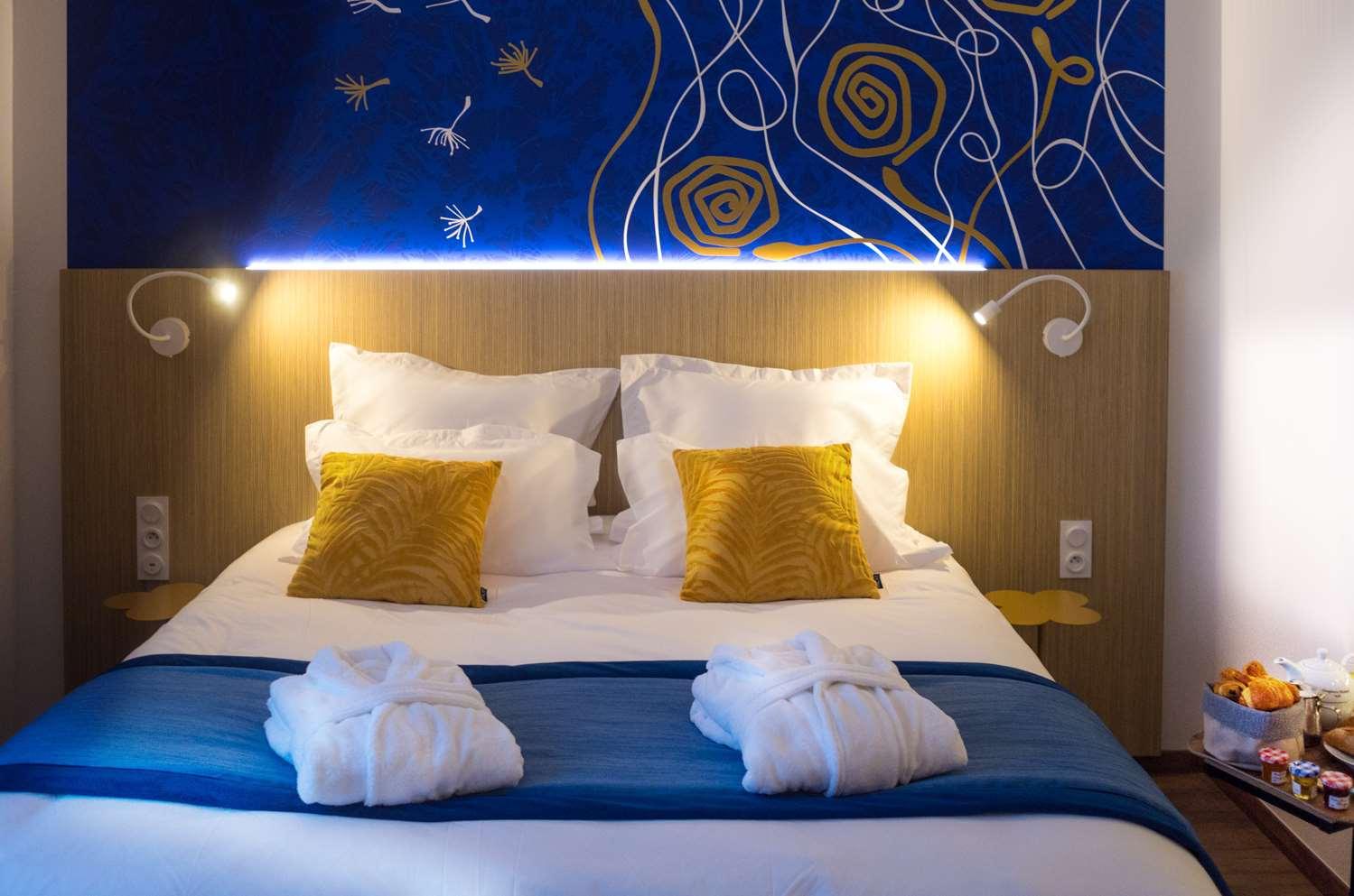 亚眠波兰维尔品质酒店 珀莱维尔 外观 照片